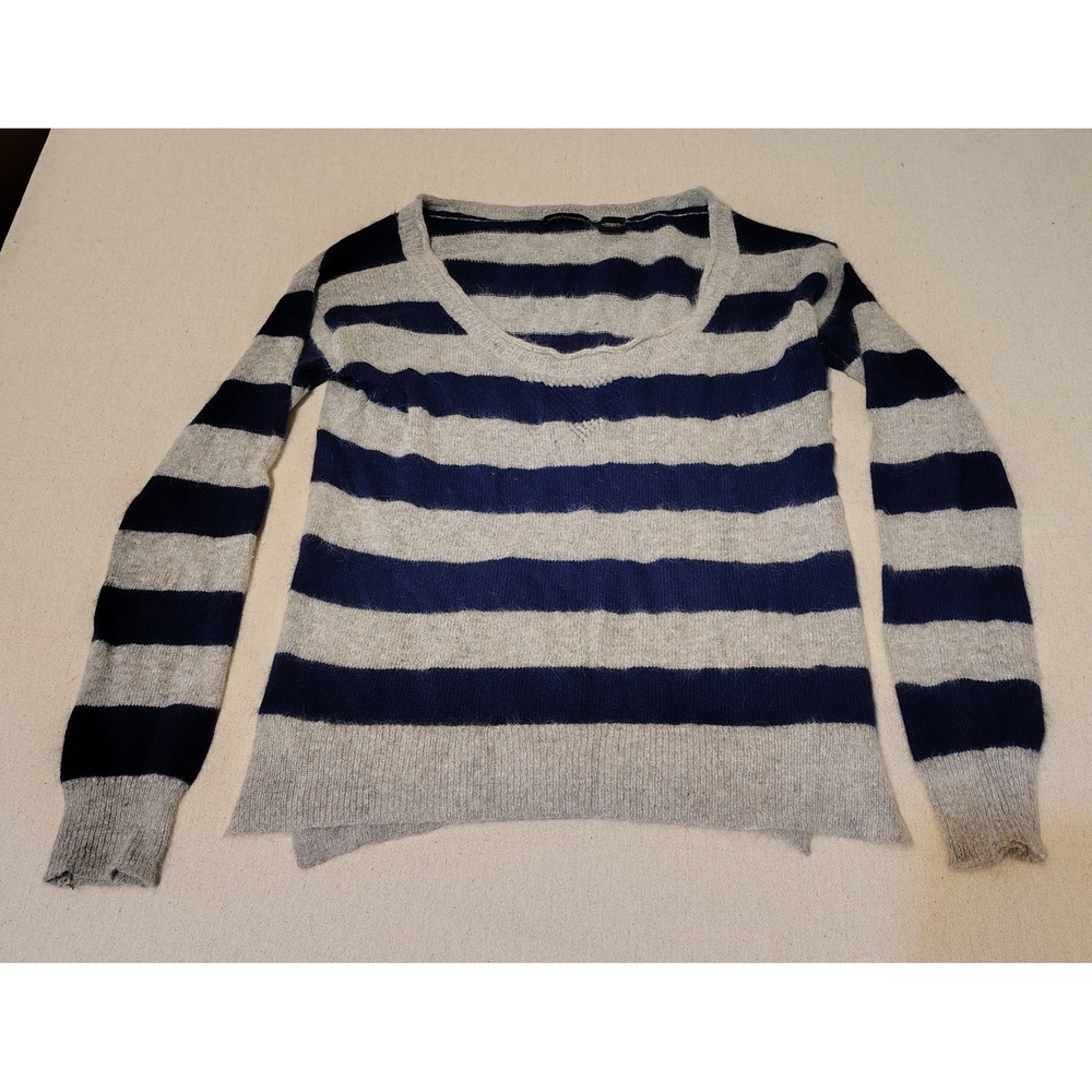 MODA INTERNATIONAL Striped Rabbit Hair Wool Blend Sweater Blue Gray Medium 3‎
